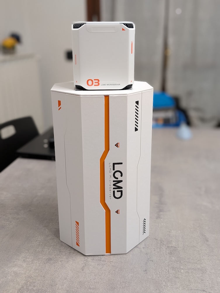 LCMD Microserver box